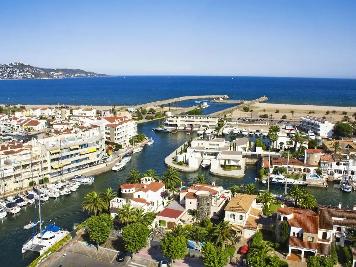 Apartment Club Nautic-9 By Interhome Empuriabrava Spain