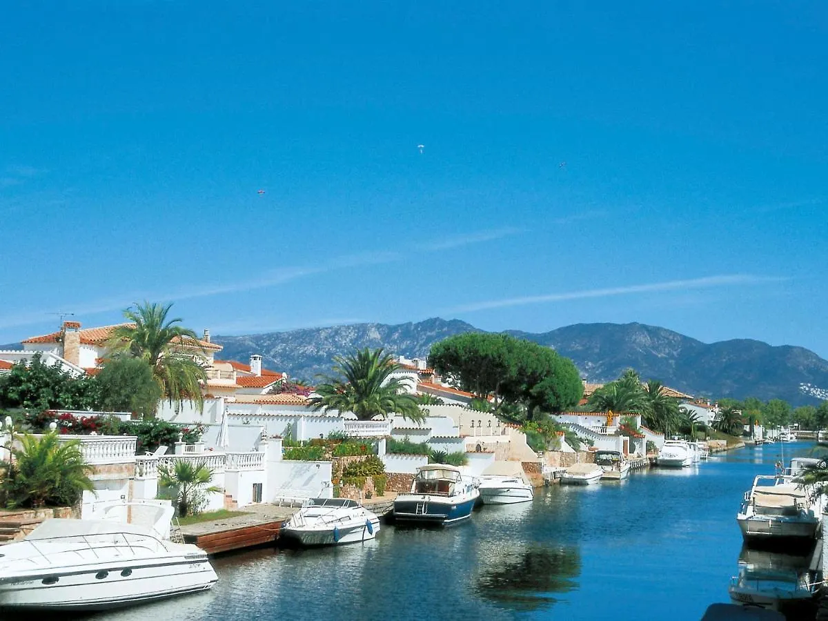 Apartment Club Nautic-9 By Interhome Empuriabrava Spain